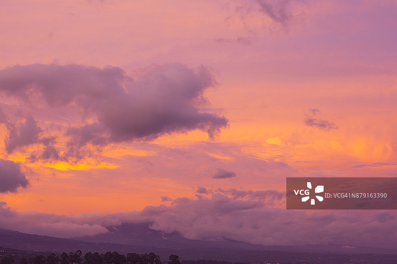 哥斯达黎加日落时分的天空图片素材