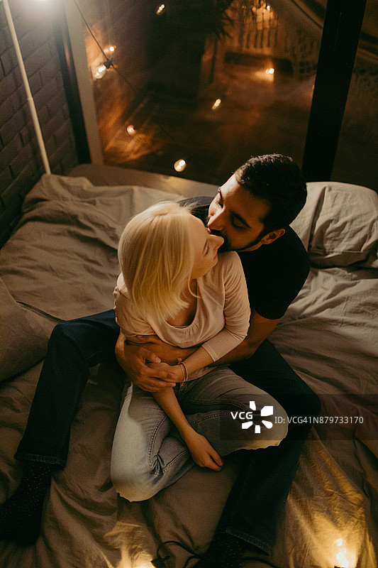 紧紧的拥抱图片素材