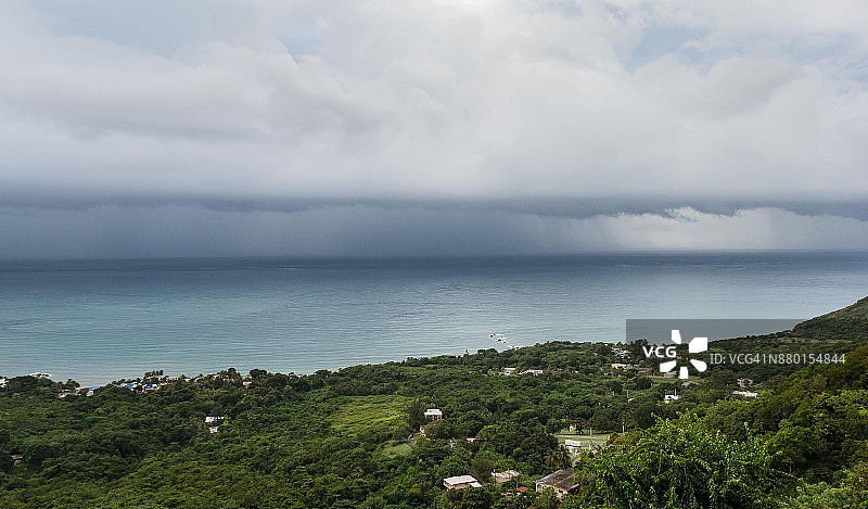 山顶视角图片素材