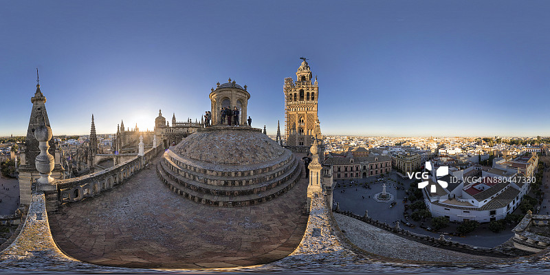西班牙塞维利亚大教堂图片素材