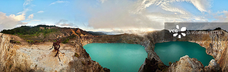 克里穆图火山全景图片素材