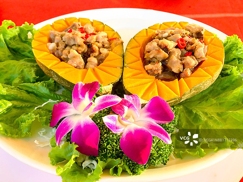 精美的菜肴摆盘图片素材