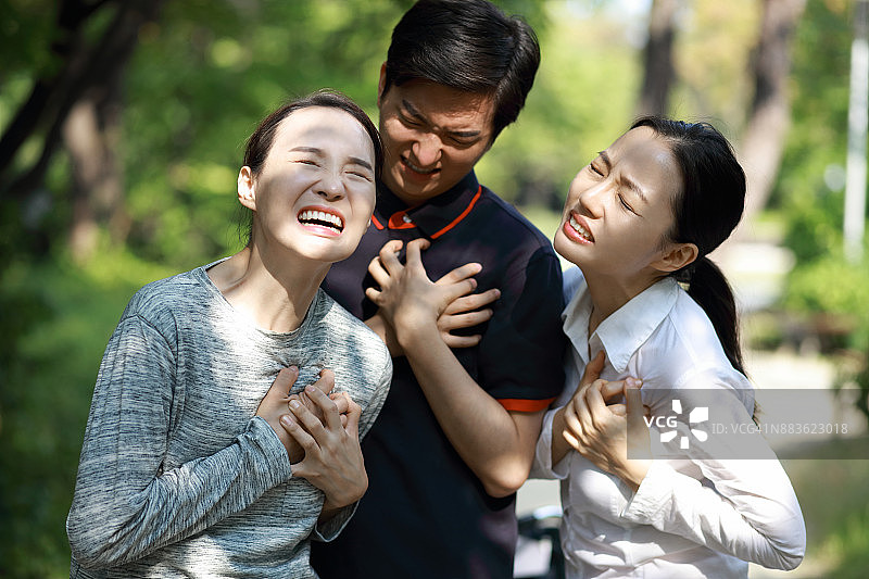 胸痛的患者图片素材