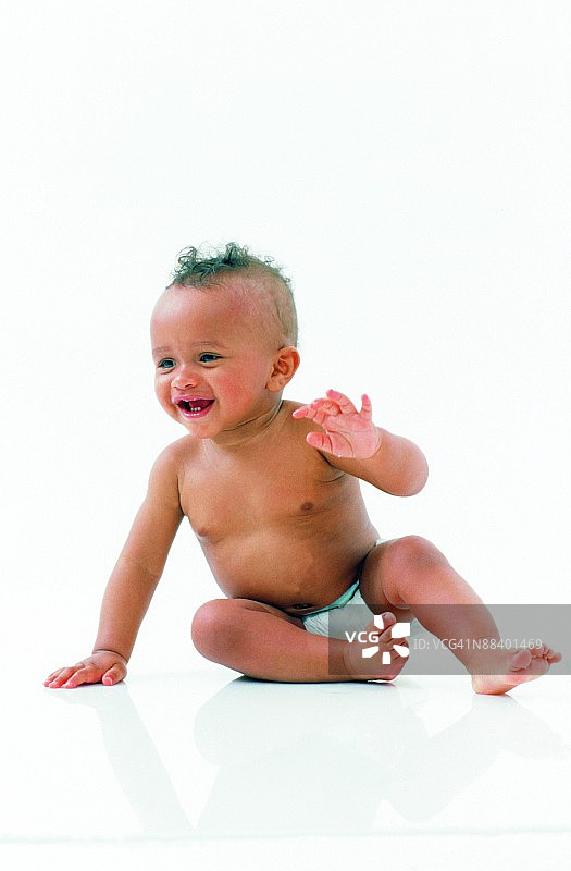 欢笑的婴儿图片素材