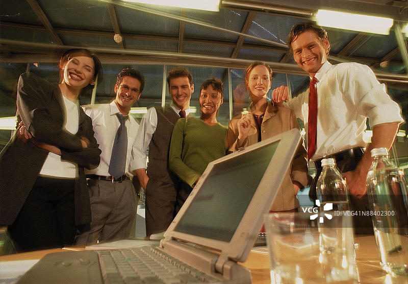 办公室的商务人员图片素材