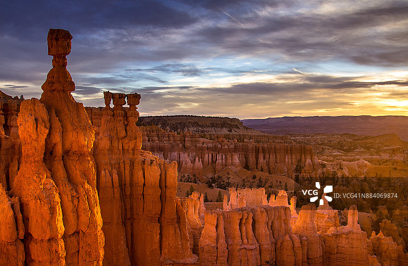 布莱斯峡谷的日出图片素材