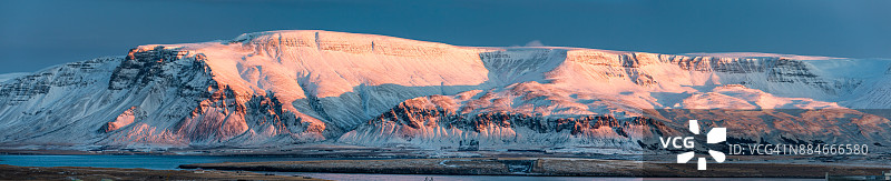 冰岛埃斯亚山图片素材