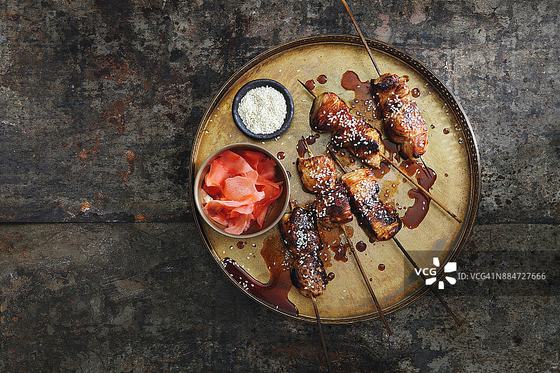炭烤日式烤鸡串图片素材