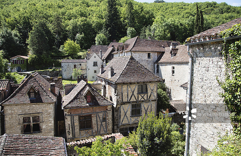 法国朗格多克-鲁西永-比利牛斯-米迪运河圣锡尔克拉波皮图片素材