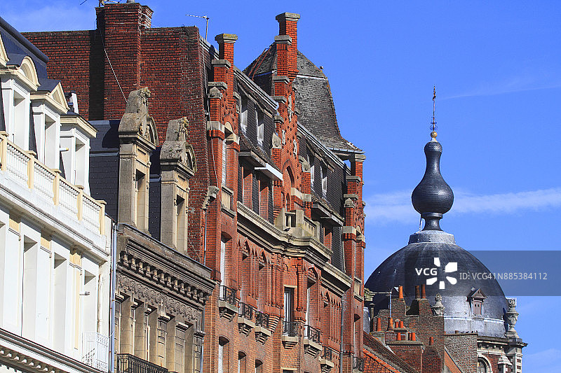 法国杜埃圣皮埃尔教堂图片素材