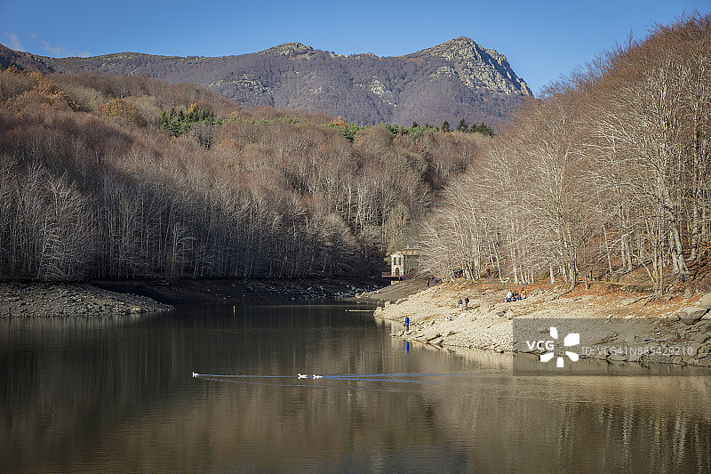 蒙塞尼山圣达菲沼泽，西班牙图片素材