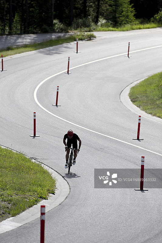 公路自行车计时赛图片素材