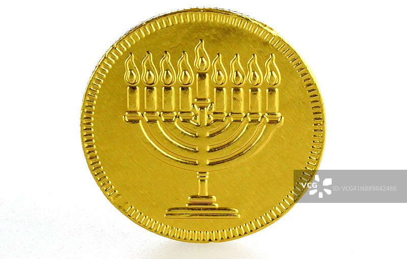 白色背景上的光明节金币图片素材