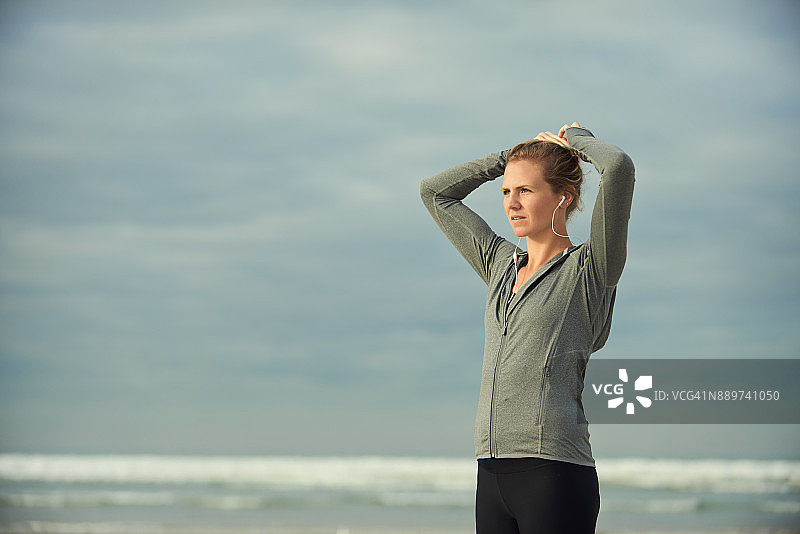 跑步让全身运动起来图片素材