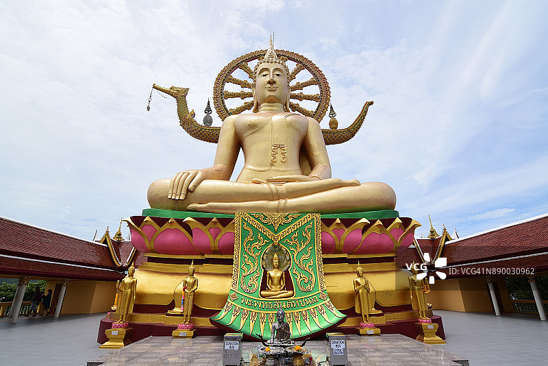 泰国苏梅岛帕雅寺大佛像图片素材