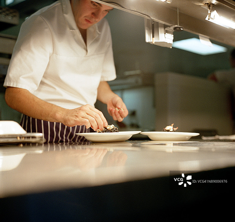 厨房里的厨师图片素材