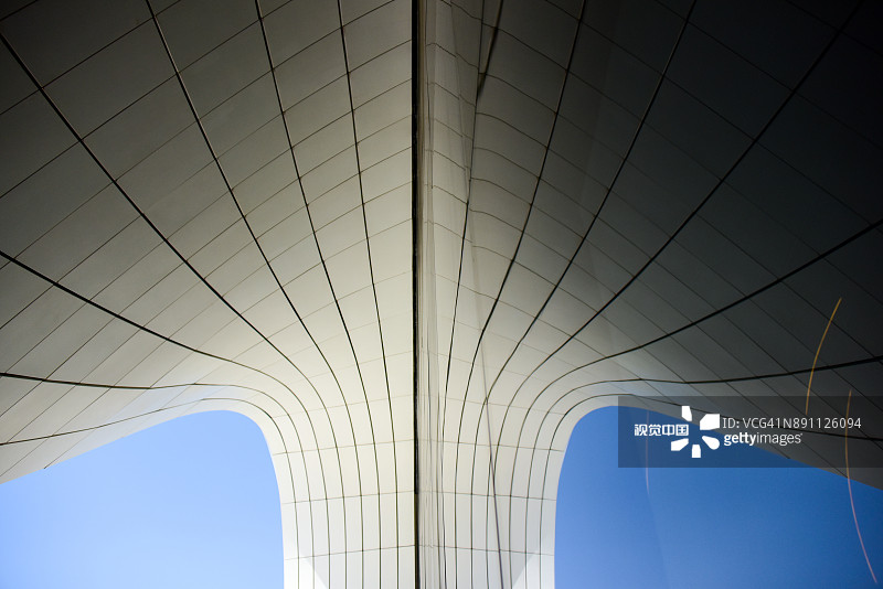 巴库盖达尔·阿利耶夫中心的建筑细节图片素材