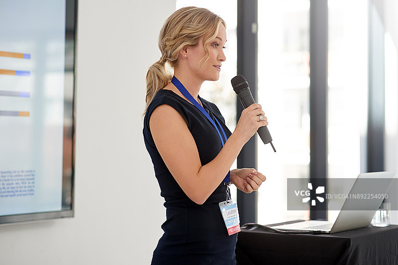 精彩的公众演讲图片素材