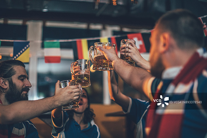 粉丝敬酒图片素材