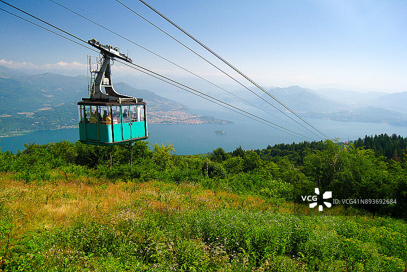 意大利斯特雷萨马焦雷湖博罗梅安群岛，贝拉岛景色图片素材