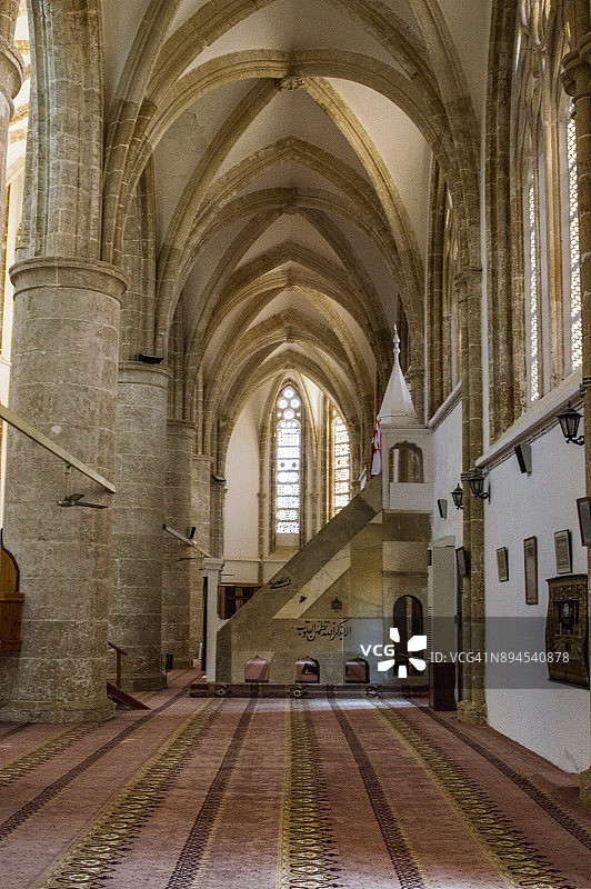 法马古斯塔的圣尼古拉斯大教堂（拉拉·穆斯塔法清真寺）内部，塞浦路斯图片素材