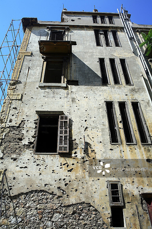 贝鲁特阿什拉斐区被炸房屋的外墙图片素材