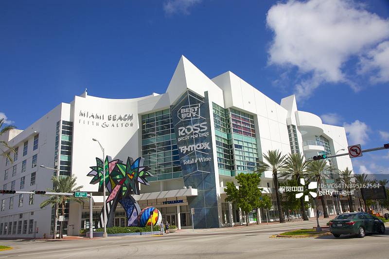 迈阿密海滩第五大街和奥尔顿购物中心图片素材