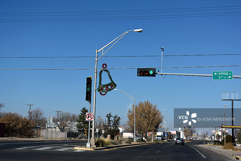美国新墨西哥州索科罗的圣诞节装饰图片素材