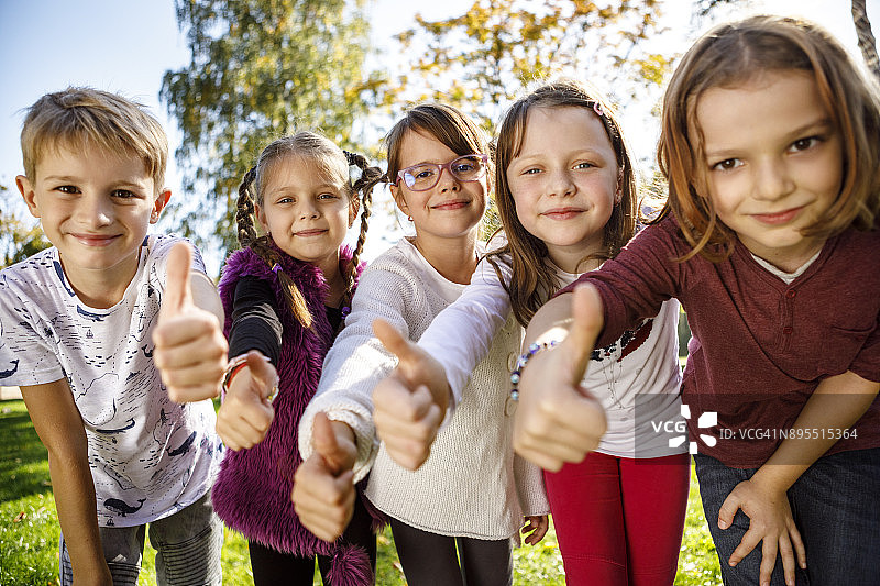 儿童批准图片素材