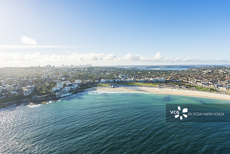 悉尼邦迪海滩鸟瞰图图片素材