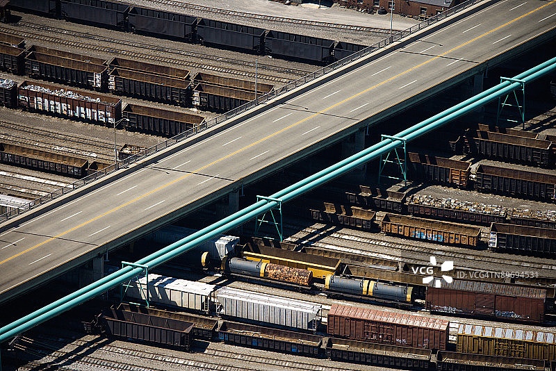 工业列车车场图片素材