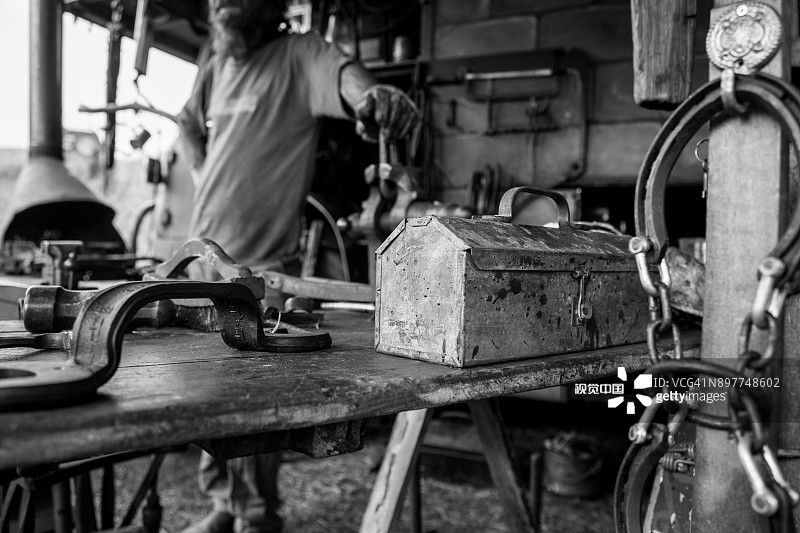 马纳瓦图蒸汽博览会上的铁匠及其工作室图片素材