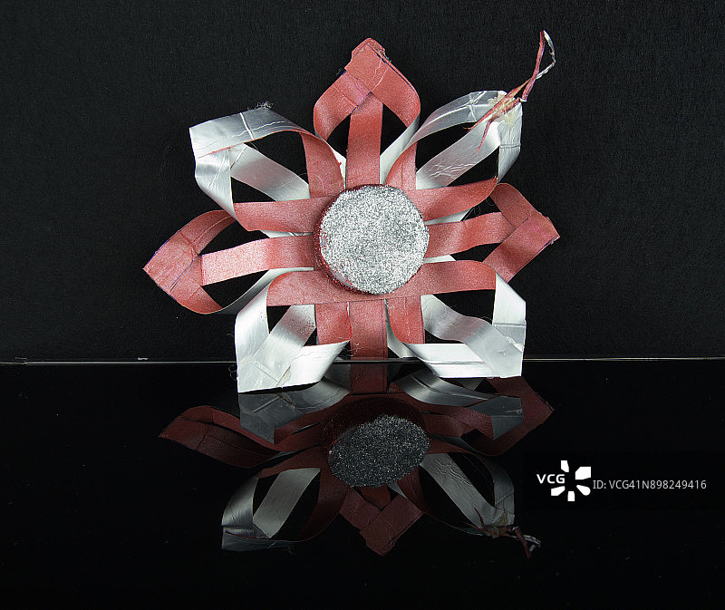 制作纸星星，越来越多的人使用手机学习手工艺品图片素材