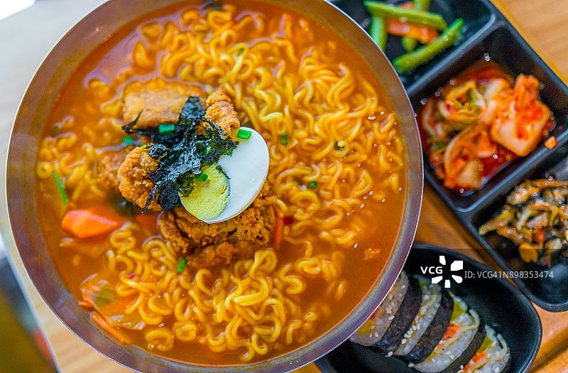 韩式拉面鸟瞰图图片素材