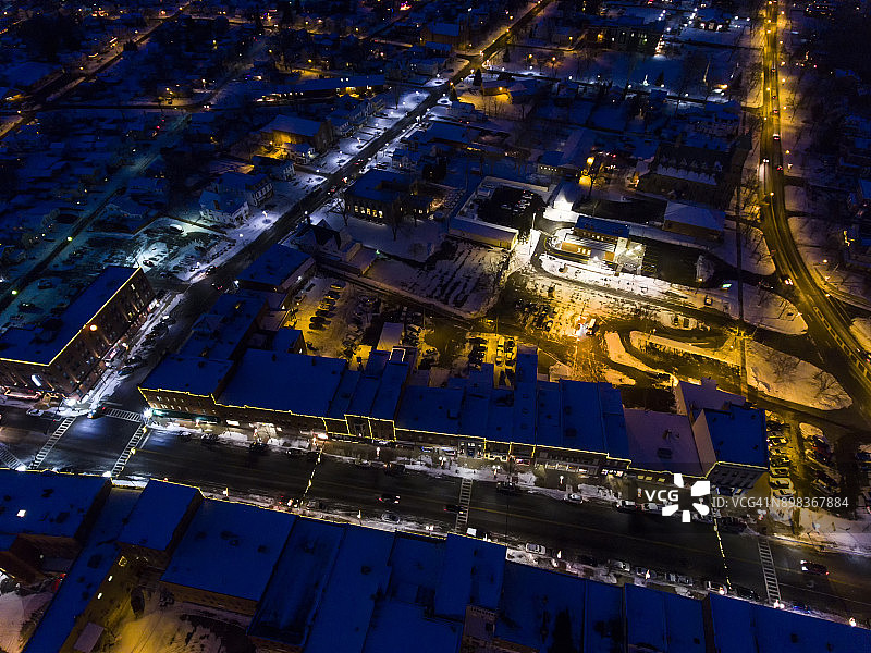 圣诞节期间纽约州塞内卡瀑布暮光航拍图片素材