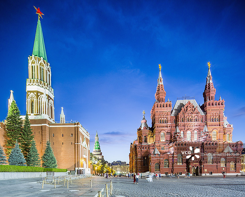 红场、国家历史博物馆和尼科尔斯卡娅塔图片素材