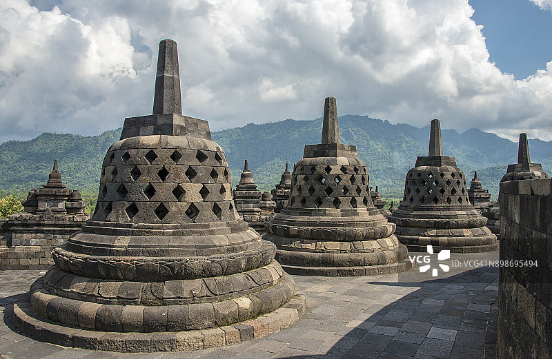 印度尼西亚爪哇日惹婆罗浮屠佛塔图片素材