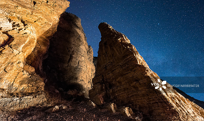 山谷中的星空图片素材