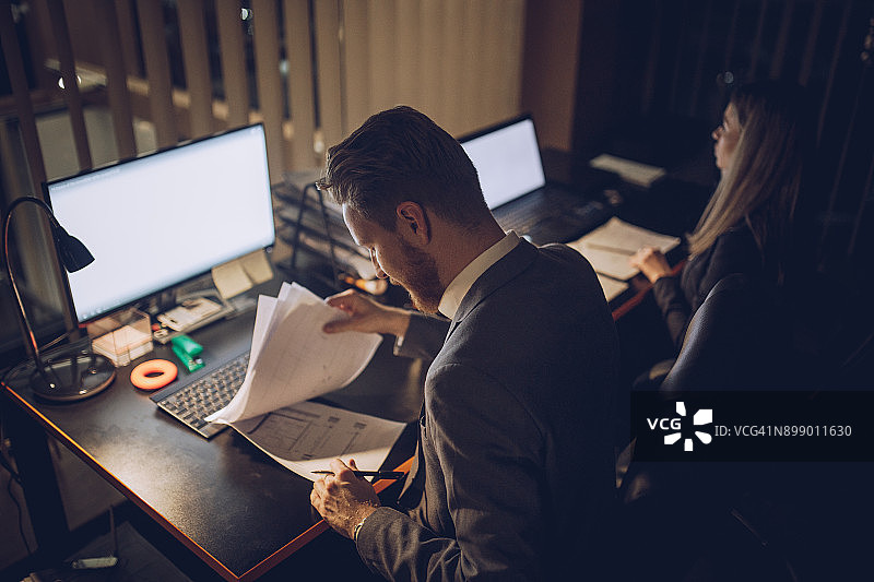 年轻的办公室团队图片素材