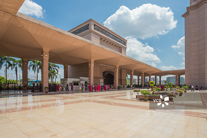 马来西亚布城布特拉清真寺图片素材