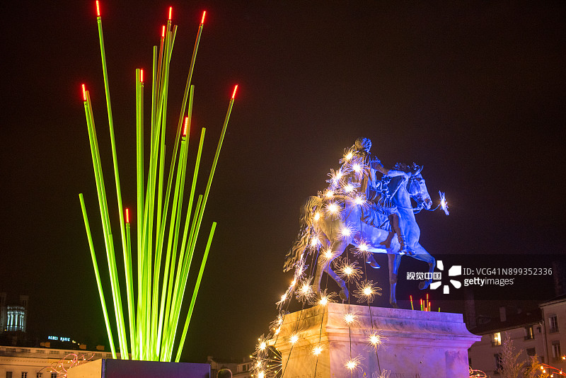法国里昂2017年12月8日灯光节图片素材
