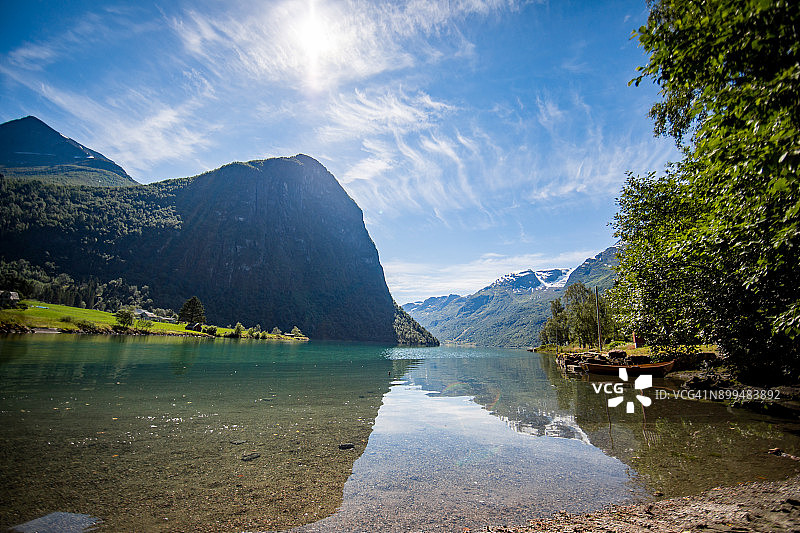 挪威松恩峡湾山间湖泊Oldevatnet图片素材