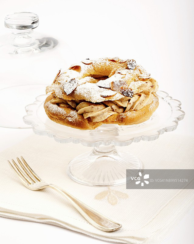 巴黎布雷斯特泡芙图片素材