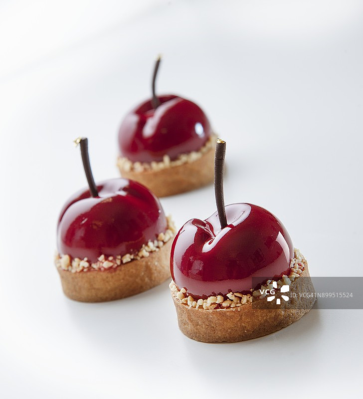 樱桃冰淇淋挞图片素材
