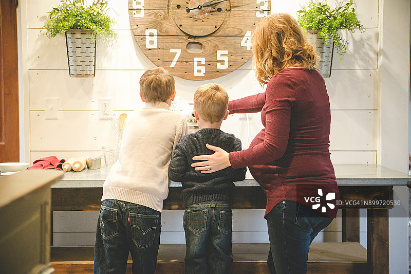 家庭的时刻图片素材