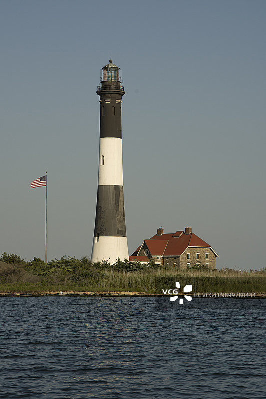 火岛灯塔水景图片素材