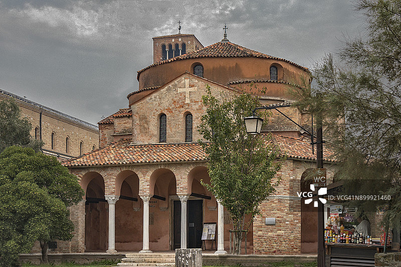 意大利威尼斯托切罗岛的托切罗大教堂图片素材