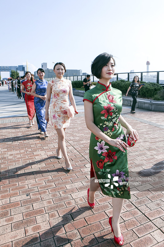 在御台场的旗袍选美秀图片素材