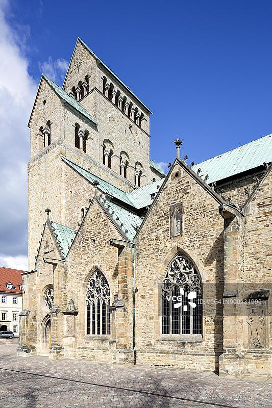 德国下萨克森州希尔德斯海姆圣母升天主教座堂图片素材