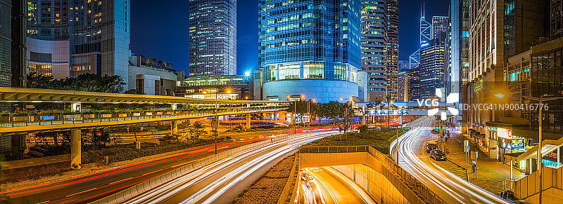 香港未来主义高速公路霓虹灯摩天大楼全景交通图片素材